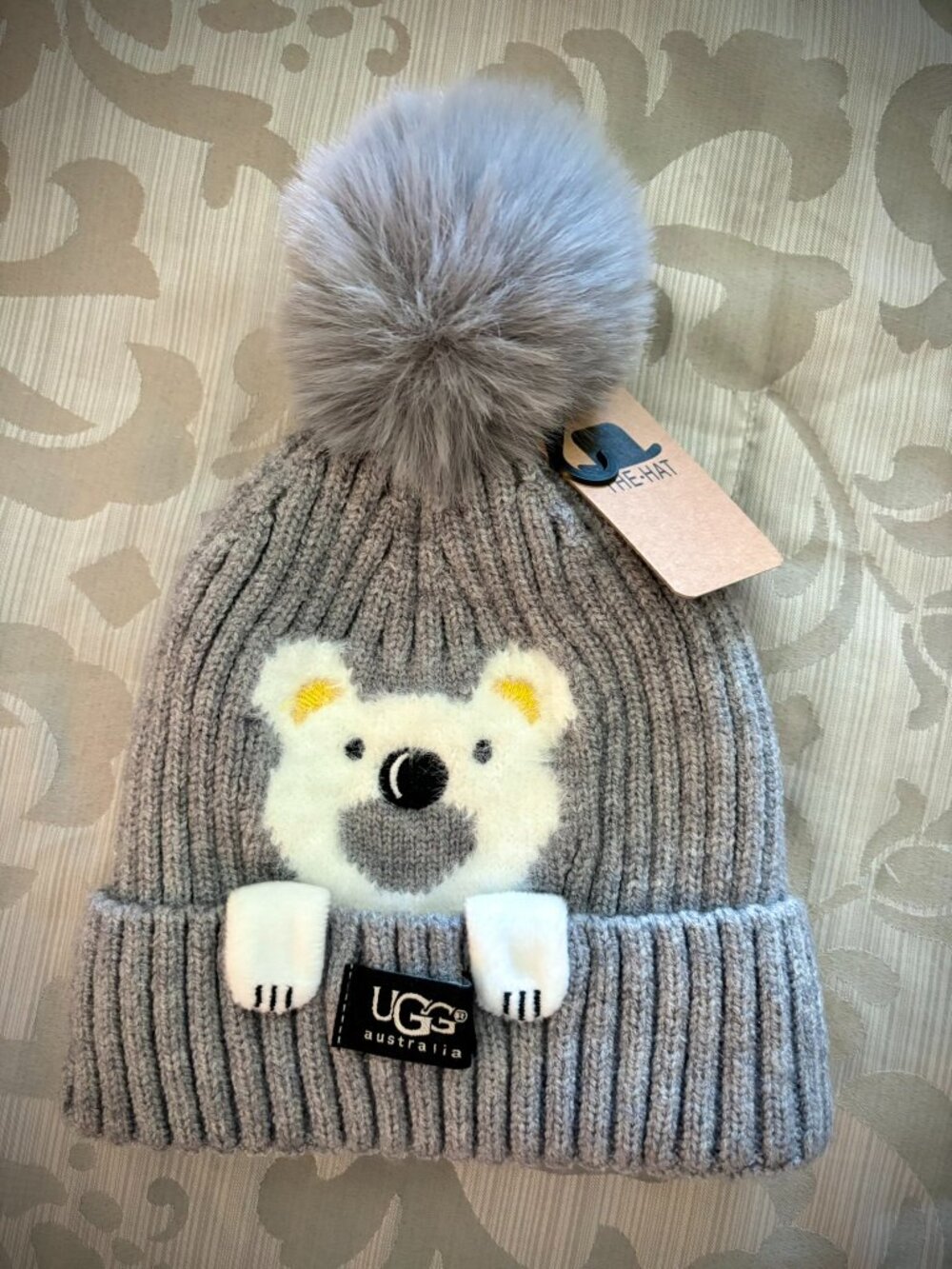 UGG Australia kids hat, NWT, one size